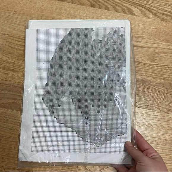 Golden Bee Cross Stitch Pattern Brown Stallion Picture Craft - Picture 3 of 3